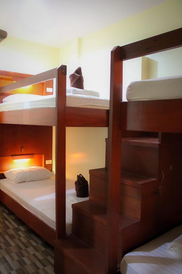 טונגסלה Phangan Barsay Hostel מראה חיצוני תמונה