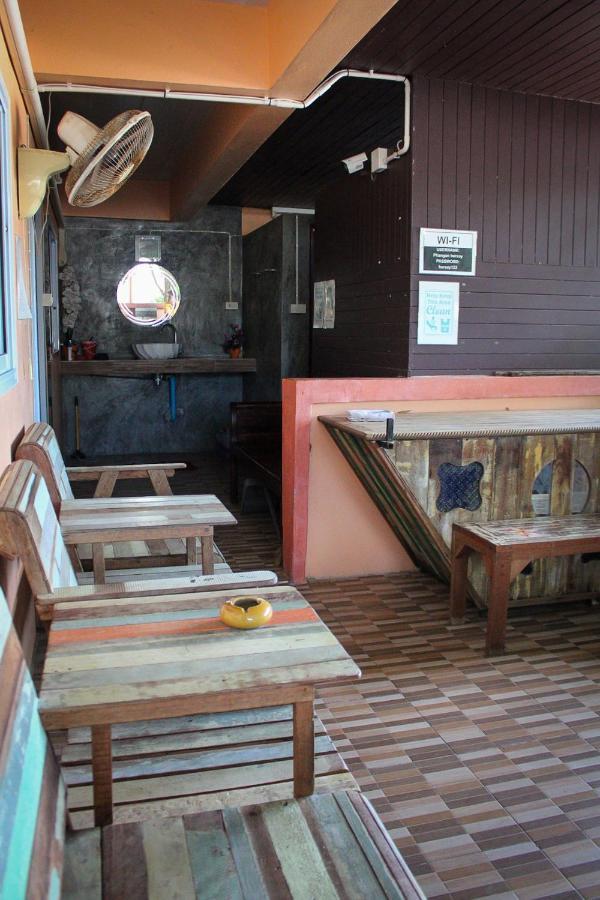 טונגסלה Phangan Barsay Hostel מראה חיצוני תמונה