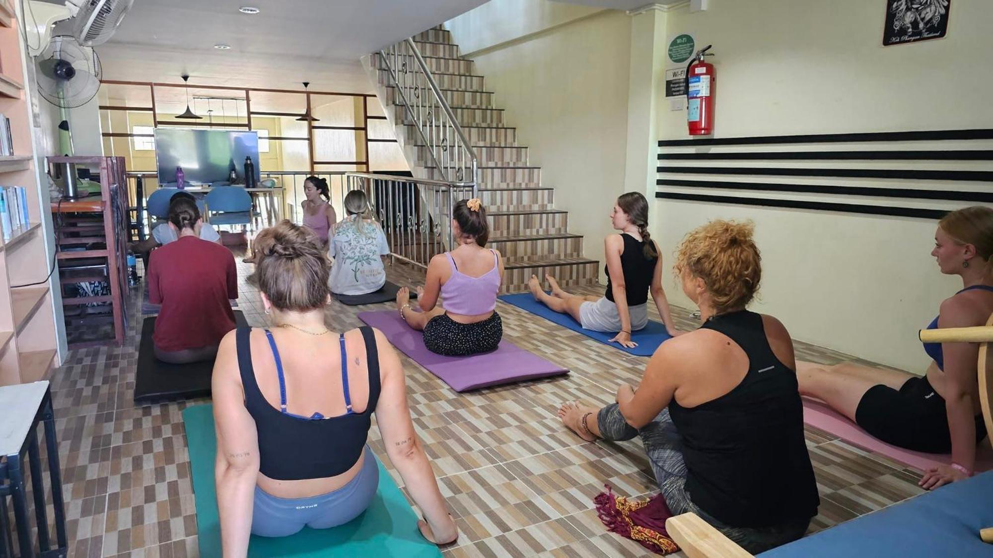 טונגסלה Phangan Barsay Hostel מראה חיצוני תמונה